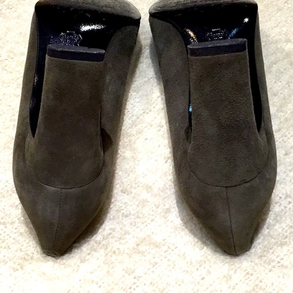 Charles Jourdan Paris 9-1/2 AA Gray Suede, Made in Spain - Picture 5 of 9